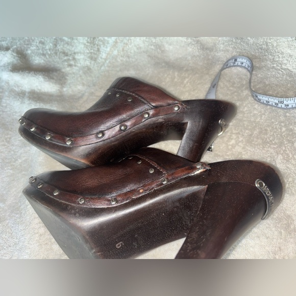 Y2K Michael Kors Brown Studded Leather Clogs Size 9 - Picture 6 of 7